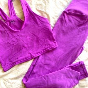 ALO SET real bra and airbrush legging electric violet